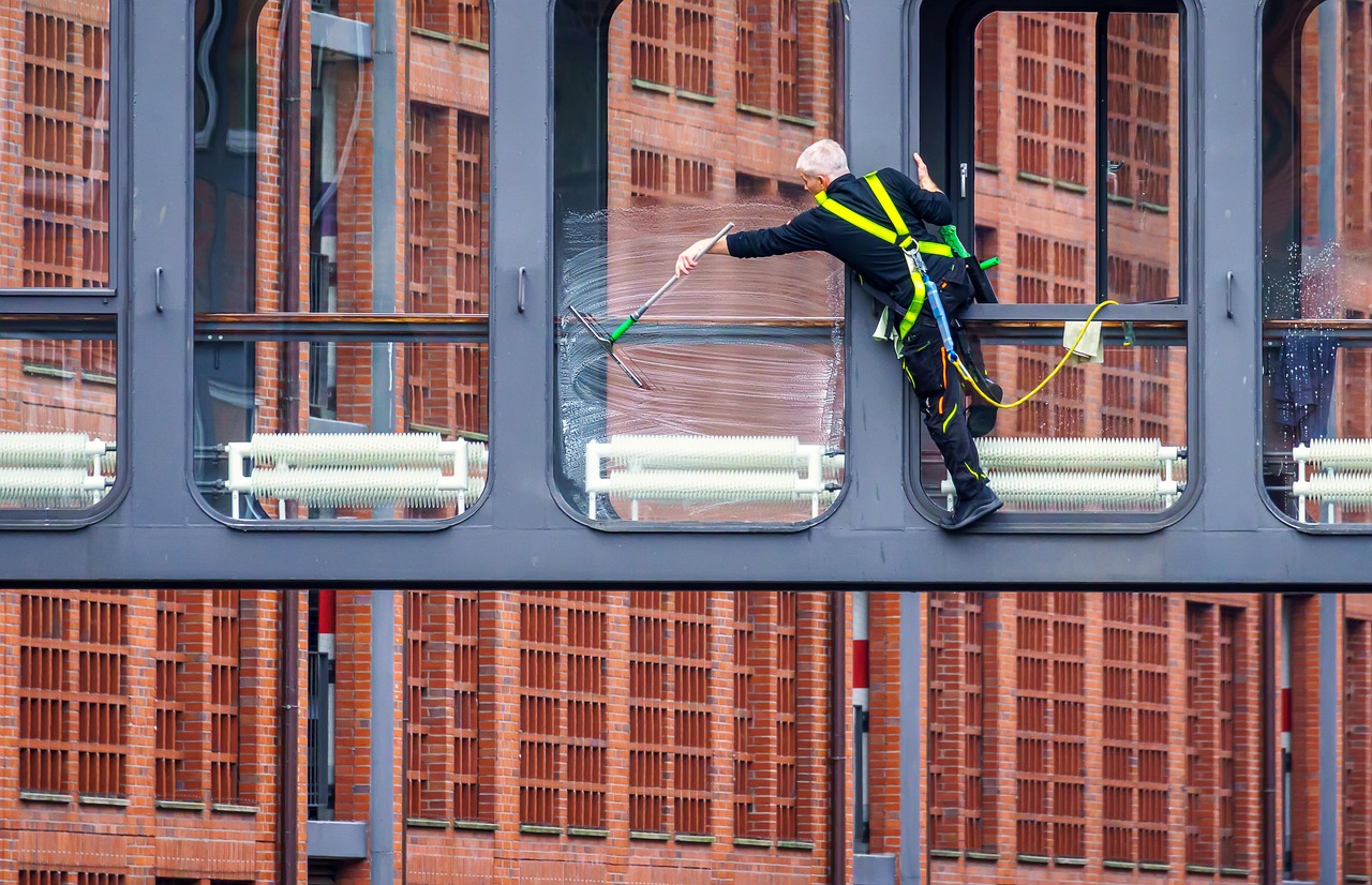 Ramen schoonmaken in Huizen